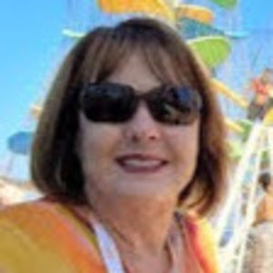 Meet your Posher, Sandi